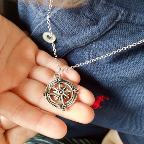 NEW!๐๐COMPASS ROSE NECKLACE!๐๐MENS! UNISEX BOY - Picture 4 of 8